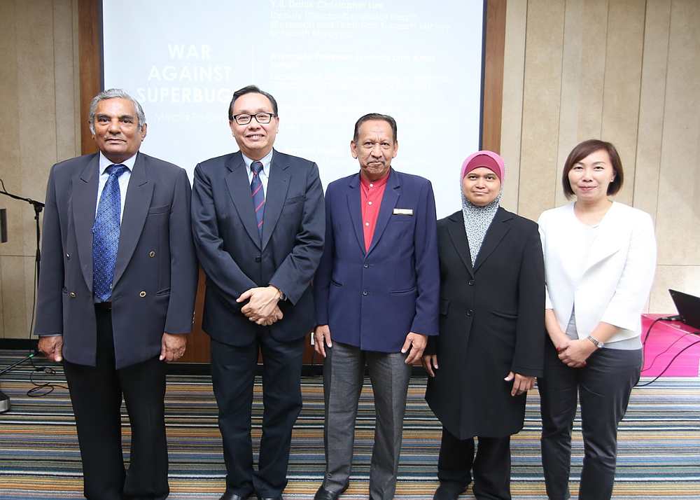 (From left) Dr Mohamed Namazie Ibrahim, Datuk Dr Christopher Lee, MPS president Amrahi Buang, MSIDC secretary Associate Professor Syafinaz Amin Nordin and Pfizer country manager Peggy Fung at the event. — Picture courtesy of Pfizer