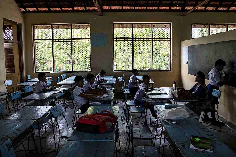 Few students are seen in an otherwise full classroom at a school which opened days after a string of suicide bomb attacks across the island on Easter Sunday, in Batticaloa, Sri Lanka May 6, 2019. u00e2u20acu201d Reuters pic