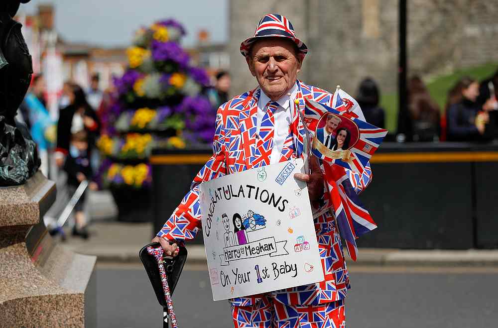 Royal fan Terry Hutt is seen near Windsor Castle, a day after Meghan, Duchess of Sussex, gave birth to a baby boy, in Windsor, Britain May 7, 2019. u00e2u20acu201d Reuters pic