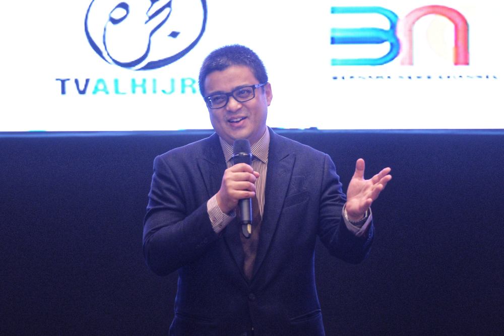 My Free View Chief executive officer Johan Ishak speaks during the press conference on 'Digital TV's roll-out' in Cyberjaya May 24, 2019. ― Pictures by Shafwan Zaidon 