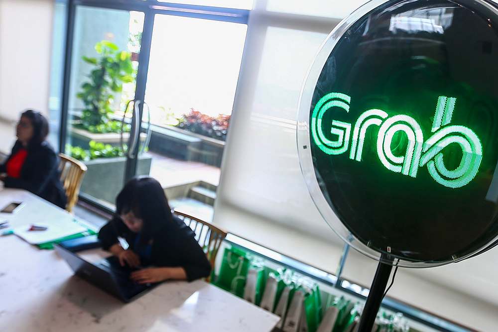 Grab Malaysia has released the #PekSenangRaya on to their platform to help all Muslims go through the holy month of Ramadan and Hari Raya festivities with relative ease. u00e2u20acu201d Picture by Hari Anggara