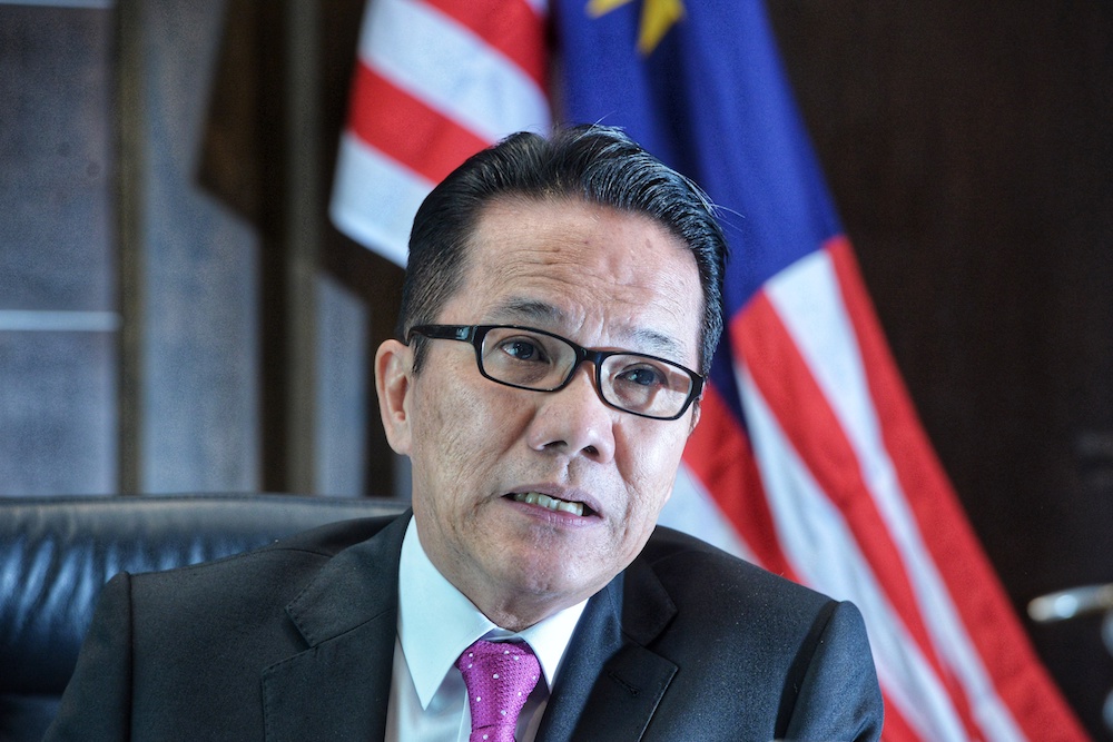 Datuk Liew Vui Keong speaks to reporters at the Prime Ministeru00e2u20acu2122s Office in Putrajaya May 8, 2019. u00e2u20acu201d Picture by Shafwan Zaidon