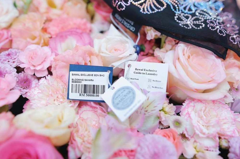 Proof is in the price tag. ― Picture via Facebook/ Bawal Exclusive