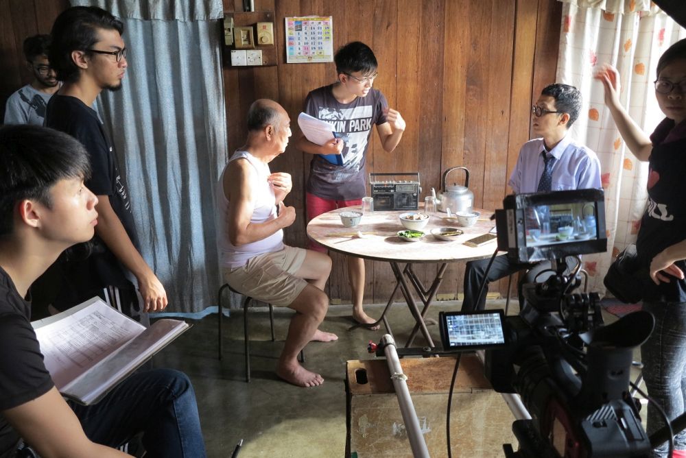 Director Victor Chen (centre) leads actors Tam Yee Swee (left) and Fai Chen during filming. u00e2u20acu201d Picture courtesy of Victor Chen Yee Fei