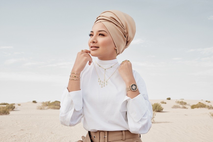 The campaign was shot in the Al Wadi Desert in Abu Dhabi. u00e2u20acu201d Picture courtesy of Swarovski 