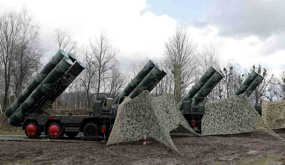 New S-400 'Triumph' surface-to-air missile system after its deployment at a military base outside the town of Gvardeysk near Kaliningrad, Russia March 11, 2019. u00e2u20acu201d Reuters pic