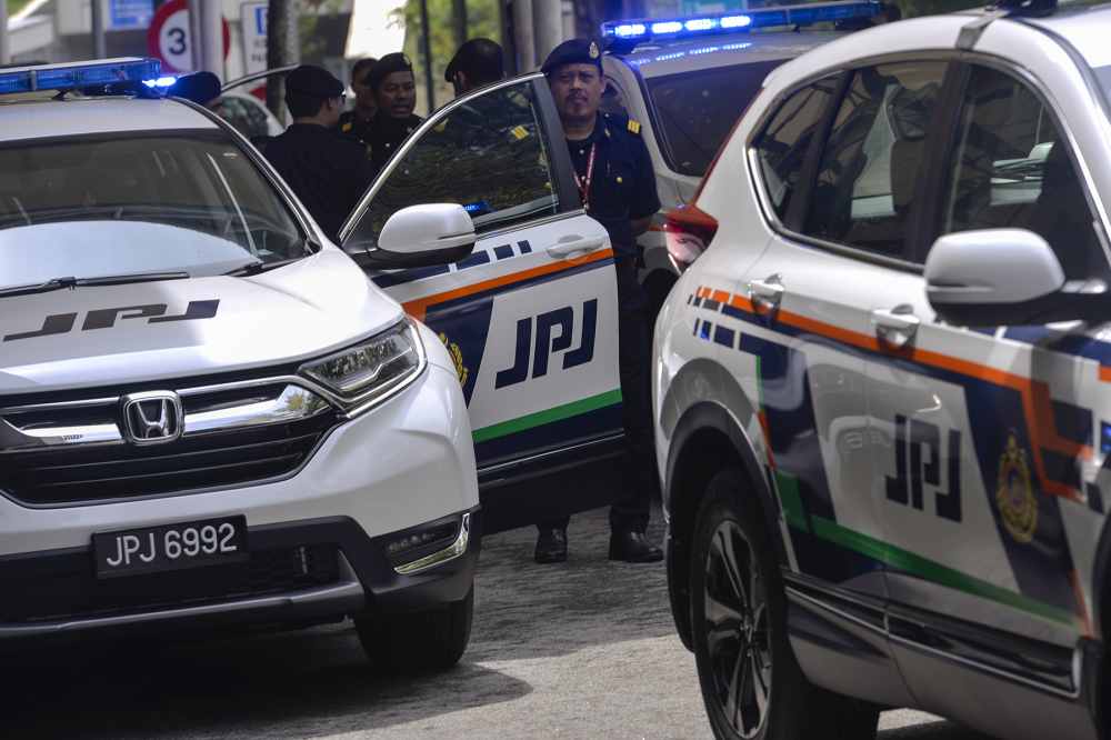 The new units of the Honda CRV at Persada PLUS in Petaling Jaya May 16, 2019. ― Picture by Mukhriz Hazim
