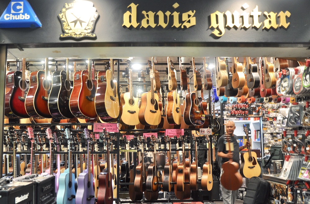 Davis Guitar. — TODAY pic