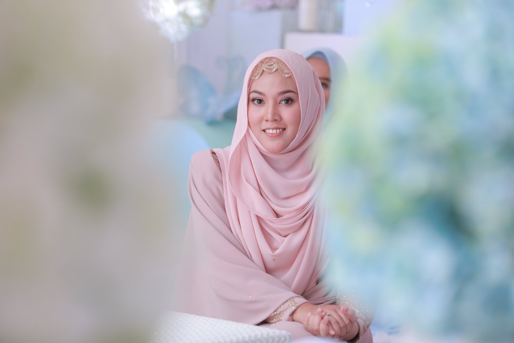 Shila Amzah has been chosen to be the voice of Princess Jasmine in the Bahasa Malaysia dubbed version of the live-action film Aladdin. u00e2u20acu2022 Picture via Facebook/ShilaAmzah