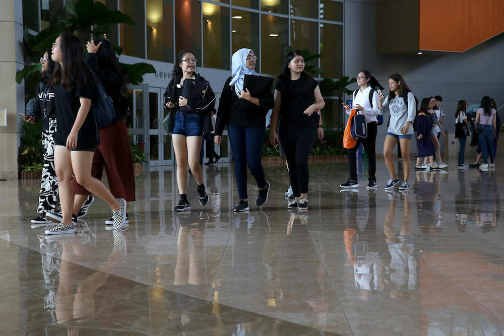 Younger Singapore respondents generally expressed more liberal attitudes towards drugs and penalties for drug offences. u00e2u20acu201d TODAY pic