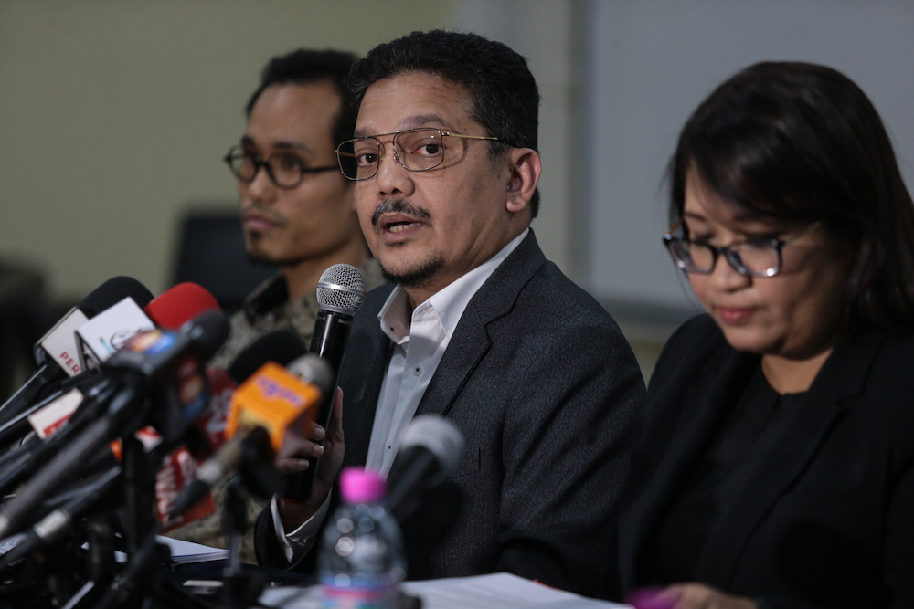 Datuk Zainul Rijal Abu Bakar, President of the Malaysia Muslim Lawyers Association, speaks to reporters during the press conference in Wisma MPM, June 12, 2019. u00e2u20acu201d Picture by Ahmad Zamzahuri