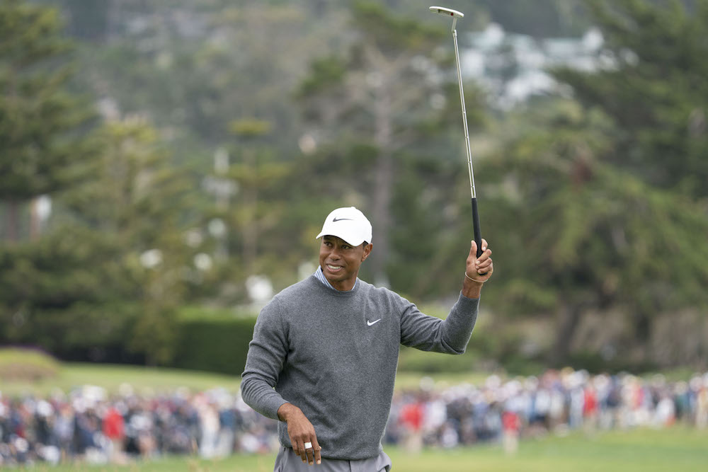 Tiger Woods acknowledges the crowd on the 18th green during the third round of the 2019 US Open at Pebble Beach Golf Links in Pebble Beach, California June 15, 2019. u00e2u20acu201d Kyle Terada-USA TODAY Sports pic via Reuters