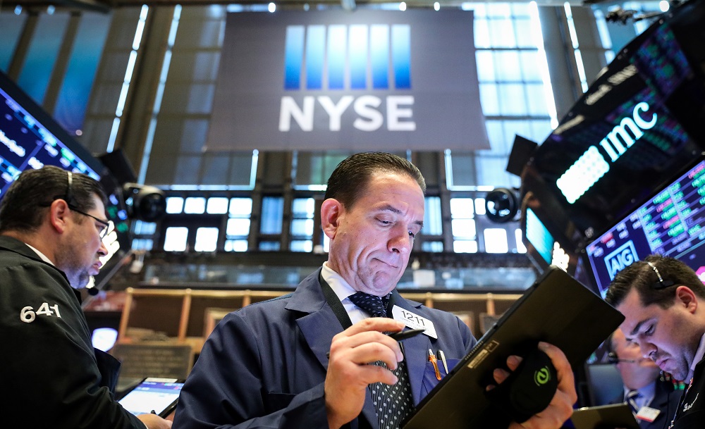 Traders work on the floor at the New York Stock Exchange June 24, 2019. u00e2u20acu201d Reuters pic
