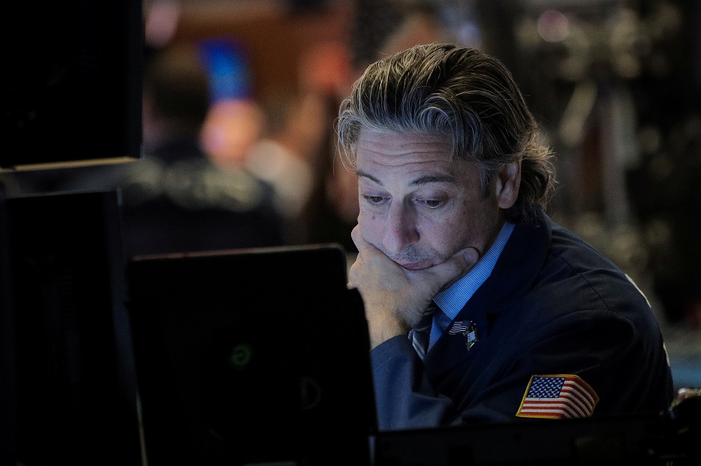 Traders work on the floor at the New York Stock Exchange June 24, 2019. u00e2u20acu201d Reuters pic