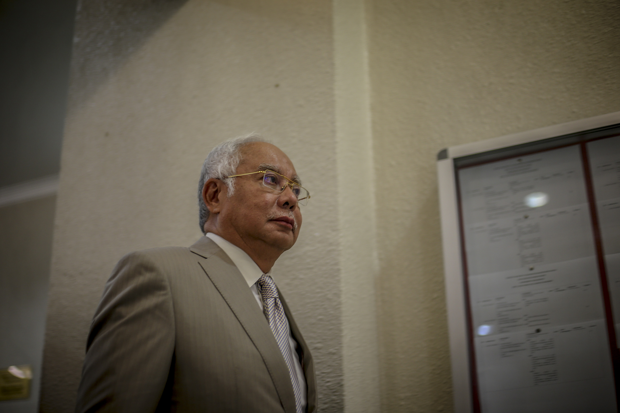 Datuk Seri Najib Razak is pictured at the Kuala Lumpur High Court Complex June 19, 2019. u00e2u20acu201d Picture by Firdaus Latif