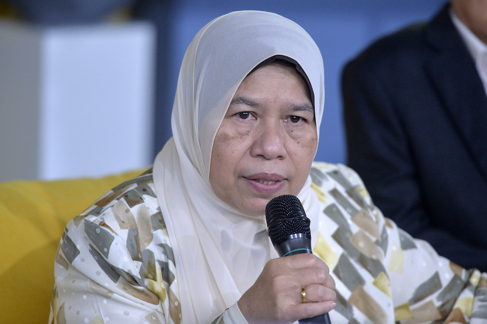 Housing and Local Government Minister Zuraida Kamaruddin speaks during the Speedhome launch in Petaling Jaya June 3, 2019. u00e2u20acu201d Picture by Mukhriz Hazim