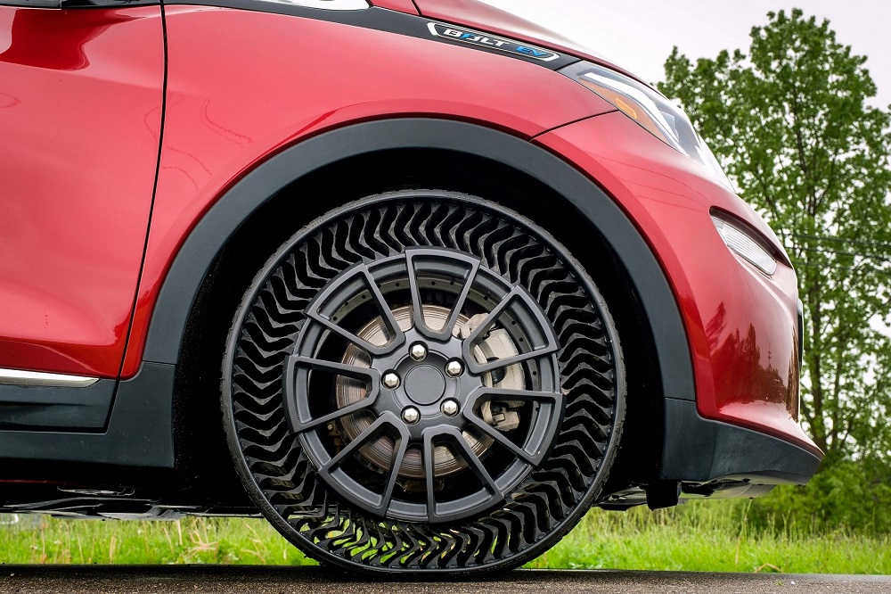 Michelin Uptis prototype tyre testing at GM Milford. u00e2u20acu201d Picture courtesy of General Motors 