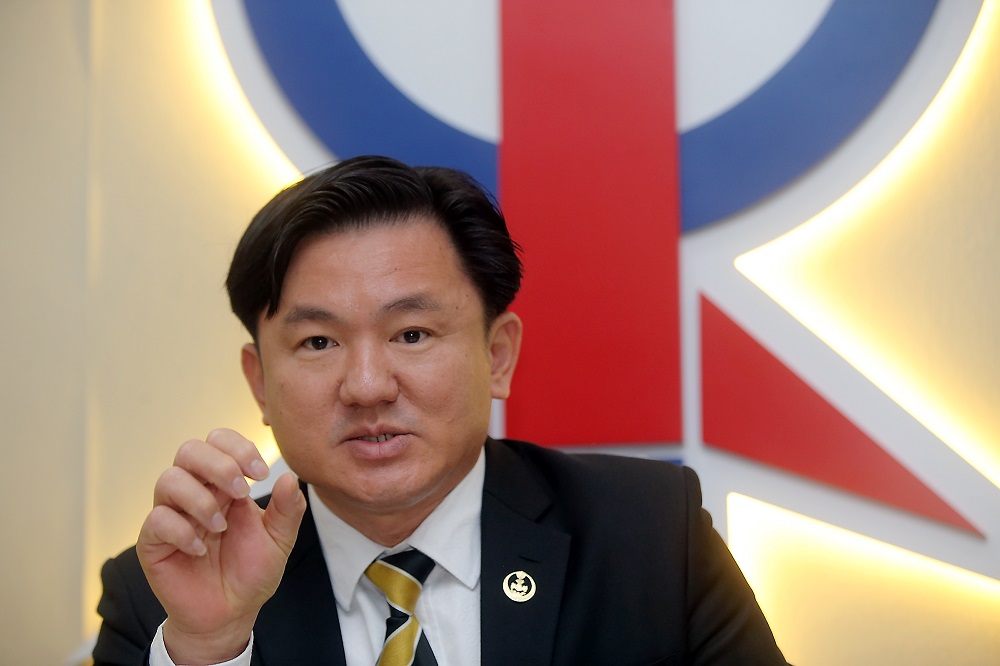 Perak housing, local government, public transport, non-islamic affairs and new villages committee chairman Paul Yong Choo Kiong at a press conference in Tronoh June 13, 2019. u00e2u20acu201d Picture by Farhan Najib