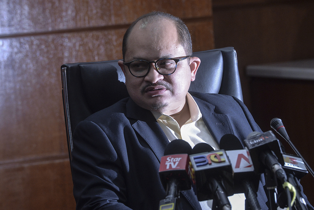 Datuk Seri Shamsul Iskandar Mohd Akin speaks to the media at the Primary Industries and Commodities Ministry in Putrajaya June 13, 2019. u00e2u20acu201d Picture by Shafwan Zaidon