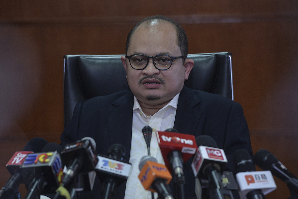 Datuk Seri Shamsul Iskandar Mohd Akin speaks to the media at the Primary Industries and Commodities Ministry in Putrajaya June 13, 2019. u00e2u20acu201d Picture by Shafwan Zaidon