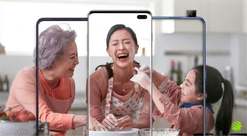 The Zerolution device instalment programme is now available to all MaxisONE Share Line users and Maxis says this is the first for a family postpaid plan in Malaysia. u00e2u20acu201d Picture courtesy of Maxis via SoyaCincau