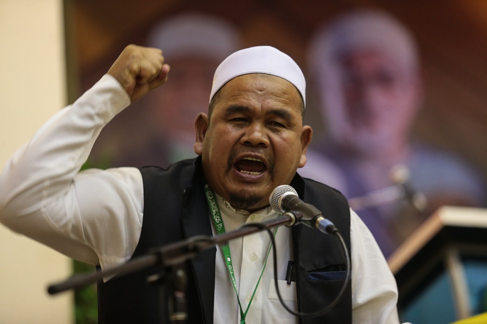 Kelantan Dewan Ulamak representative Ishak Hassan speaks during the 58th PAS Dewan Ulamak convention in Kuantan June 20,2019. — Picture by Ahmad Zamzahuri