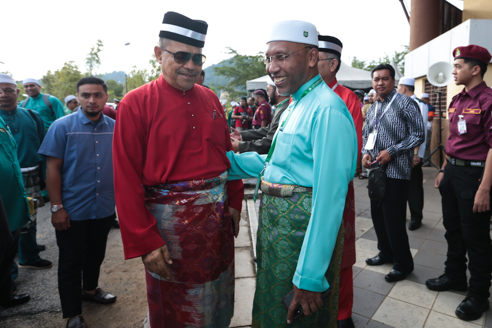 Datuk Seri Shahidan Kassim arrives for the 65th PAS Muktamar in Kuantan June 21, 2019. — Picture by Ahmad Zamzahuri