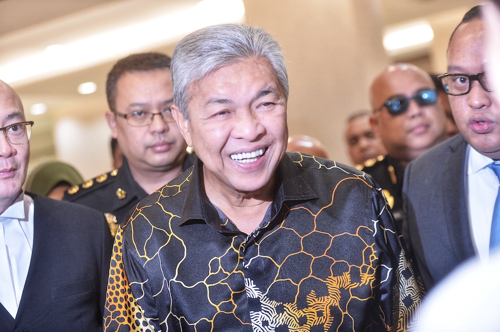 Datuk Seri Ahmad Zahid Hamidi arrives at the Kuala Lumpur High Court June 26, 2019. u00e2u20acu201d Picture by Shafwan Zaidon