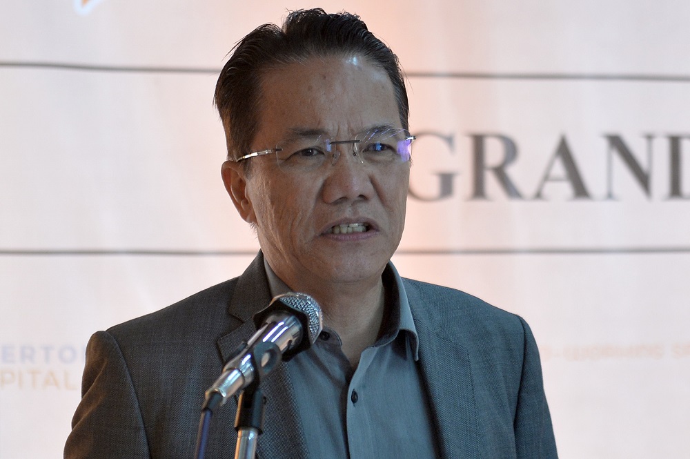 Minister in the Prime Ministeru00e2u20acu2122s Department Datuk Liew Vui Keong speaks at the launching of Unicorn Hub co-working space in Petaling Jaya June 29, 2019.  u00e2u20acu201d Picture by Mukhriz Hazim
