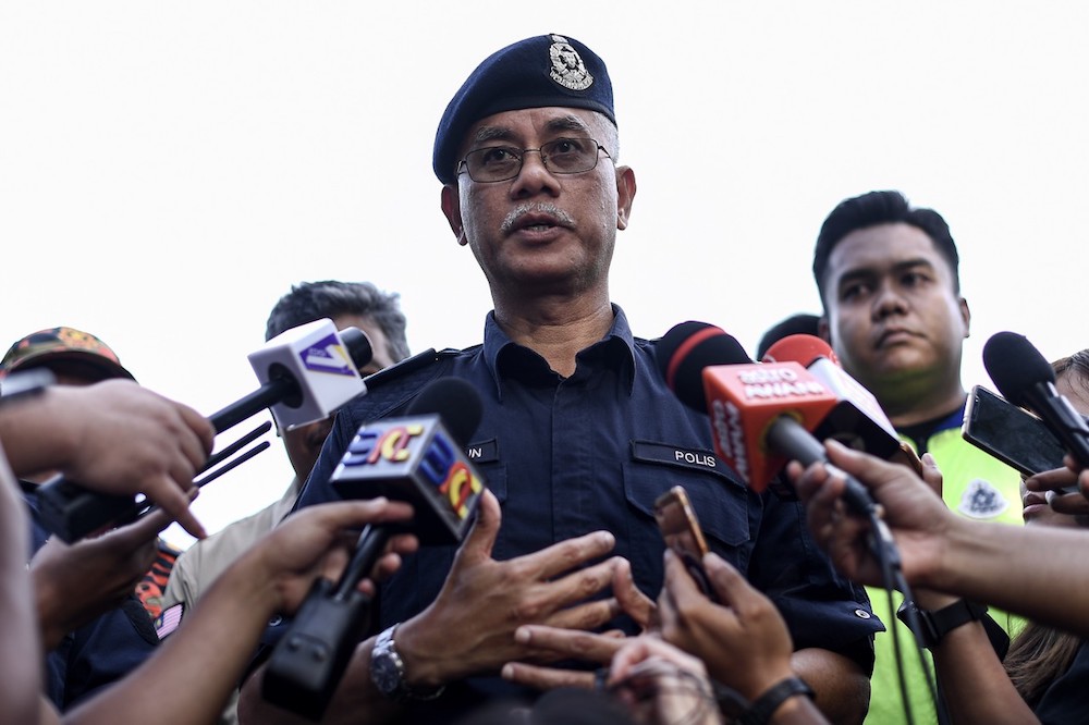 Kelantan police chief Datuk Hasanuddin Hassan briefs reporters in Gua Musang June 12, 2019. u00e2u20acu201d Bernama pic