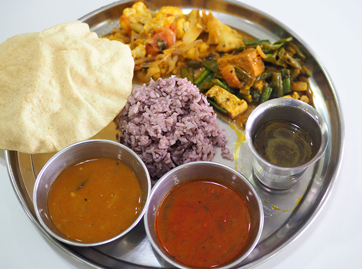 The Ganga Cafe serves wholesome Indian vegetarian fare like this G-Light 'thali' set with brown rice that is healthier for you 