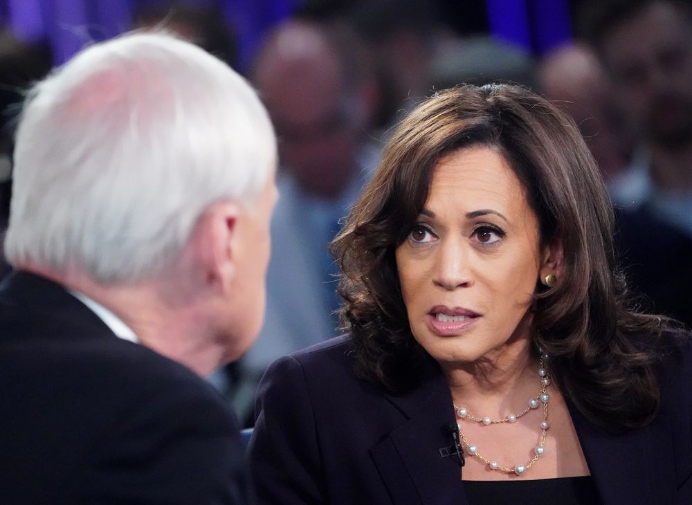 Senator Kamala Harris is interviewed by MSNBC host Chris Matthews in the u00e2u20acu02dcspin roomu00e2u20acu2122 after the conclusion of the second night of the first US 2020 presidential election Democratic candidates debate in Miami, June 27, 2019. u00e2u20acu201d Reuters pic