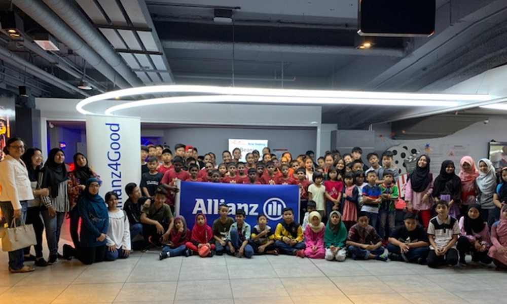 u00e2u20acu02dcAvengers: Endgameu00e2u20acu2122 is a must-watch movie, and a lucky bunch of underprivileged kids got their chance to watch it thanks to the generosity of the people at Allianz Malaysia Berhad. u00e2u20acu2022 Picture courtesy of Allianz Malaysia Berhad