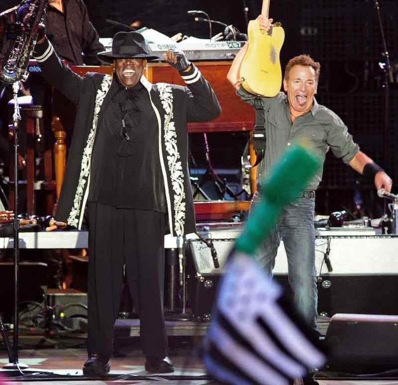 Singer Bruce Springsteen (right) and saxophonist Clarence Clemons performing on stage with the E-Street band, on July 16, 2009 in Carhaix-Plouguer, western France. u00e2u20acu2022 AFP pic