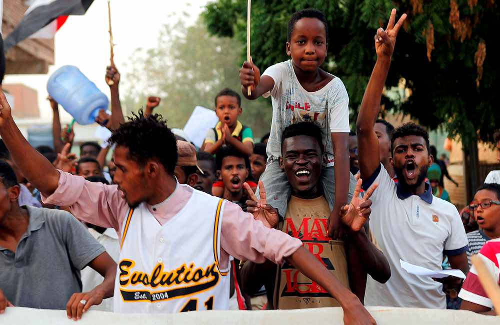 Sudanese protesters chant slogans as they demonstrate against the ruling military council, in Khartoum June 27, 2019. u00e2u20acu201d Reuters pic