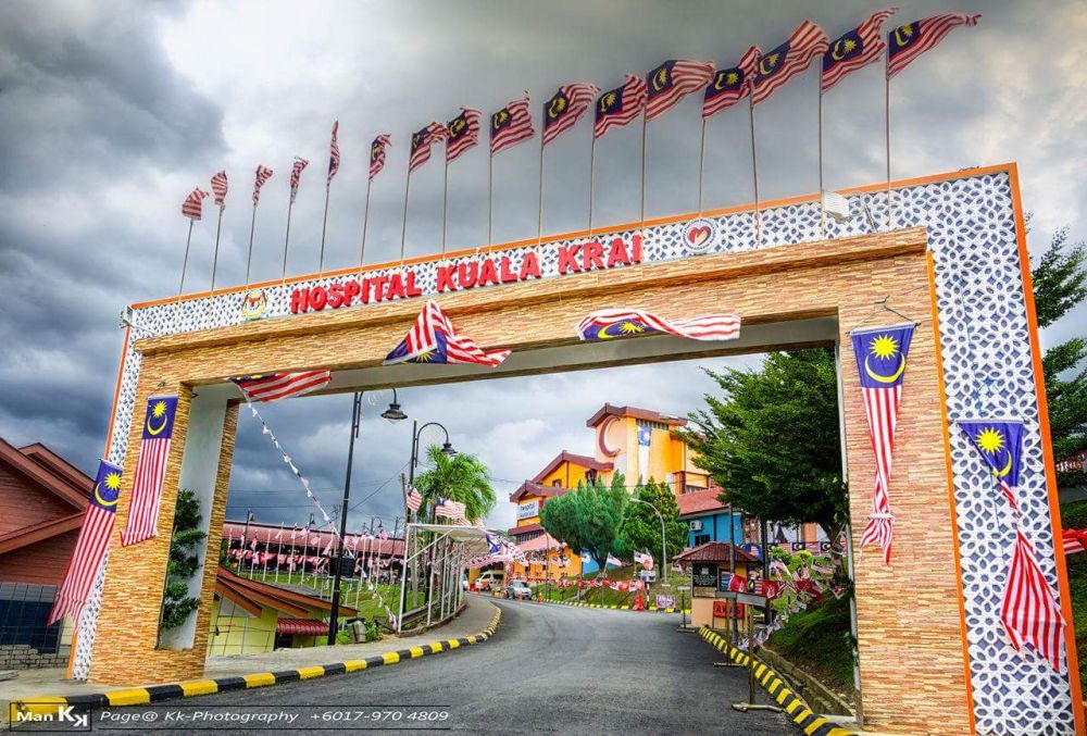 The victim was receiving treatment at the Kuala Krai Hospital but was transferred to the Raja Perempuan Zainab II Hospital in Kota Bharu when his condition became critical. u00e2u20acu201d Picture via Facebook