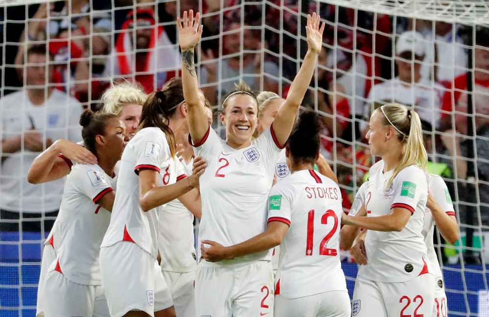England's Lucy Bronze celebrates with team mates after scoring the third goal against Norway June 27, 2019. u00e2u20acu2022 Reuters pic