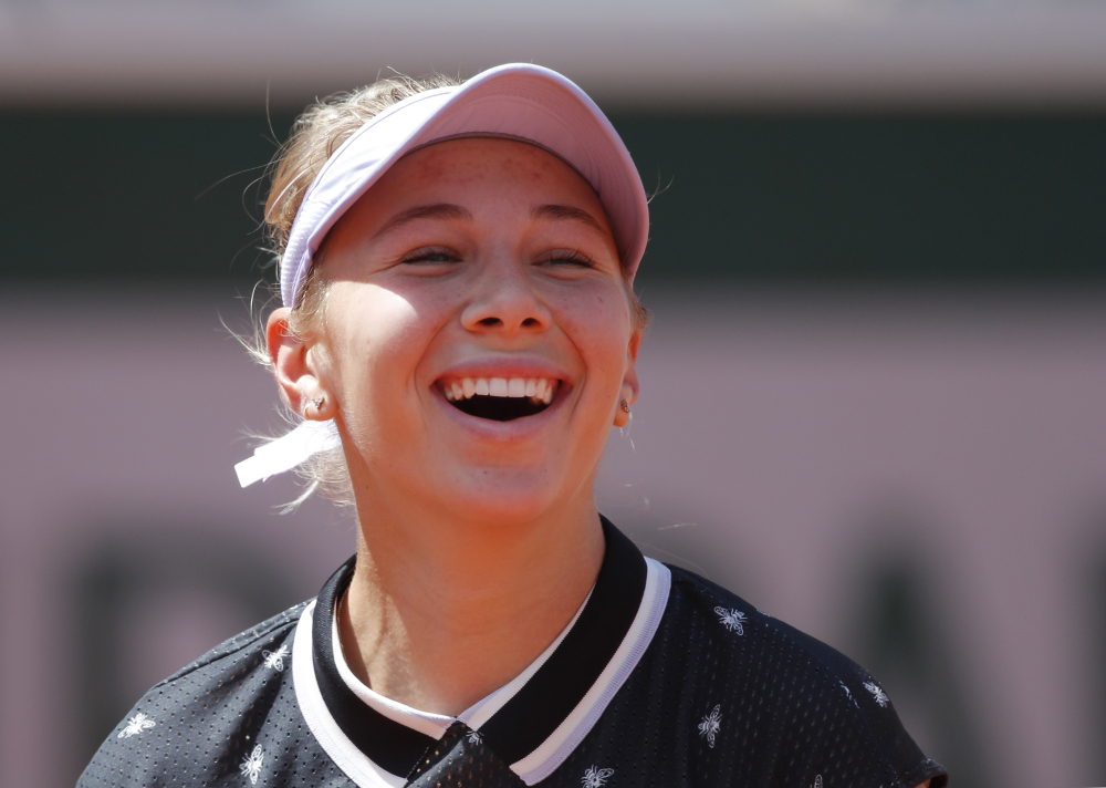 Amanda Anisimova of the US celebrates after her French Open quarterfinal match against Romaniau00e2u20acu2122s Simona Halep at Roland Garros, Paris June 6, 2019. u00e2u20acu201d Reuters pic