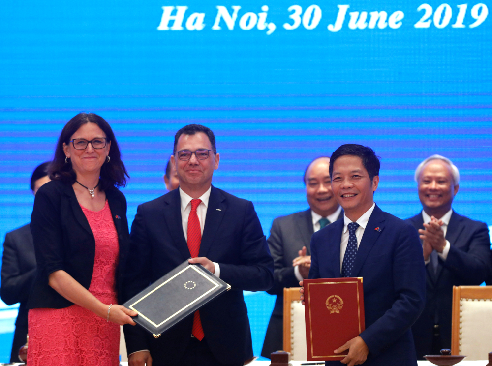 EU Trade Commissioner Cecilia Malmstrom and Vietnamu00e2u20acu2122s Industry and Trade Minister Tran Tuan Anh at the signing of EU-Vietnam Free Trade Agreement in Hanoi June 30, 2019. u00e2u20acu201d Reuters pic