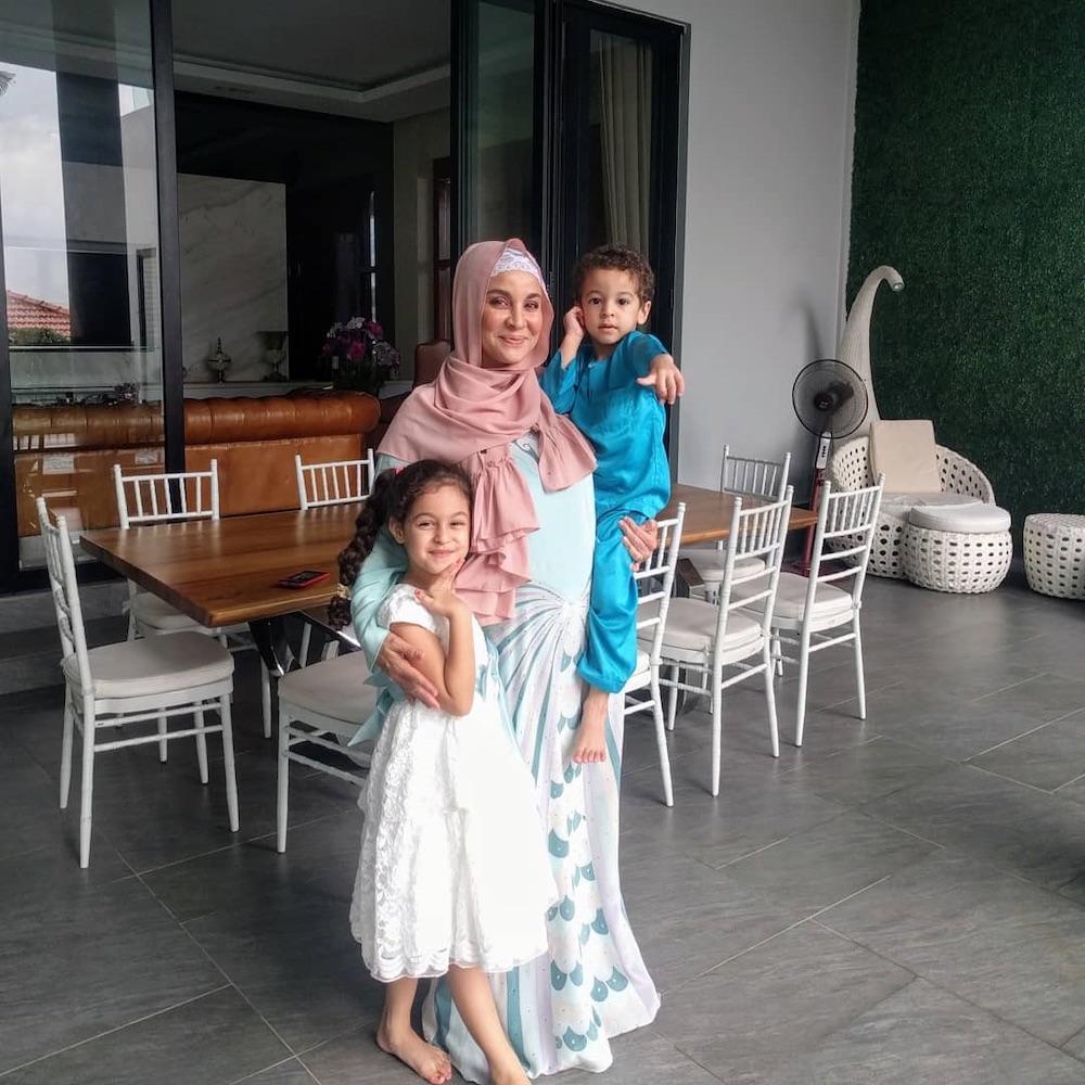 Betty Benafe comes clean on her divorce last week from her husband of seven years. u00e2u20acu201d Picture courtesy of Instagram/ bettybanafe 