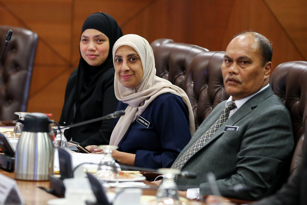 Malaysian Anti-Corruption Commission (MACC) chief commissioner Latheefa Koya attends a Parliamentary Special Select Committee meeting in Kuala Lumpur July 4, 2019. u00e2u20acu201d Picture by Yusof Mat Isa