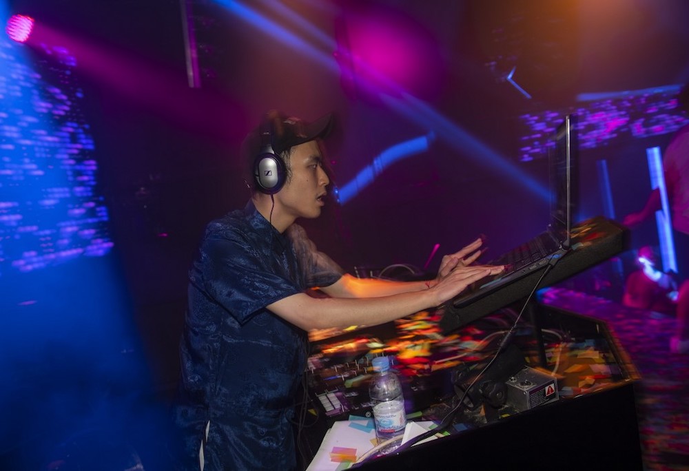 Asian-Spanish singer, DJ and writer Chenta Tsai Tseng, better known in Spain by his stage name u00e2u20acu02dcputochinomariconu00e2u20acu2122 performs im Madrid on July 04, 2019. u00e2u20acu201d AFP picnn