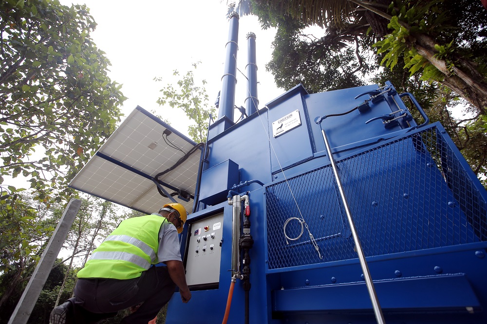 The Asher was invented by a Malaysian. 