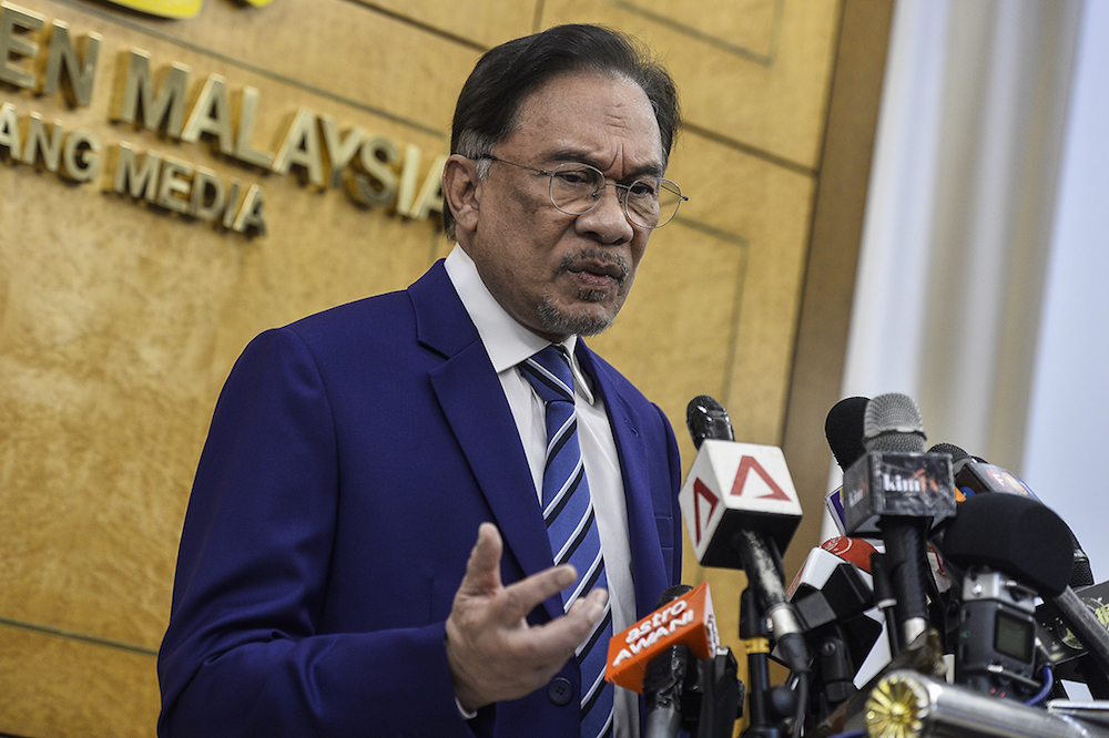 Port Dickson MP Datuk Seri Anwar Ibrahim speaks to reporters in Parliament July 16, 2019. u00e2u20acu201d Picture by Miera Zulyana