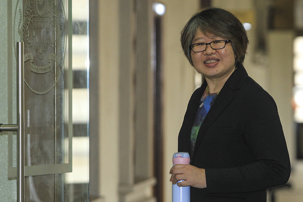 Ung Su Ling arrives at the Kuala Lumpur Courts Complex July 17, 2019. u00e2u20acu201d Picture by Miera Zulyana