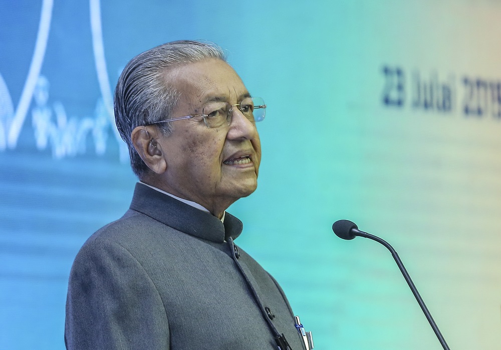 Prime Minister Tun Dr Mahathir Mohamad speaks during the launch of Bank Negara Malaysiau00e2u20acu2122s National Strategy for Financial Literacy 2019-2023 at Sasana Kijang in Kuala Lumpur July 23, 2019. u00e2u20acu201d Picture by Firdaus Latif