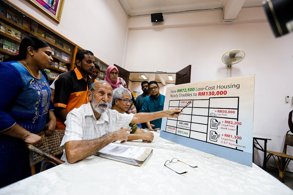 Consumers Association of Penang (CAP) complaints department head Ravinder Singh speaks to reporters during a press conference in George Town July 31, 2019. — Picture by Sayuti Zainudin