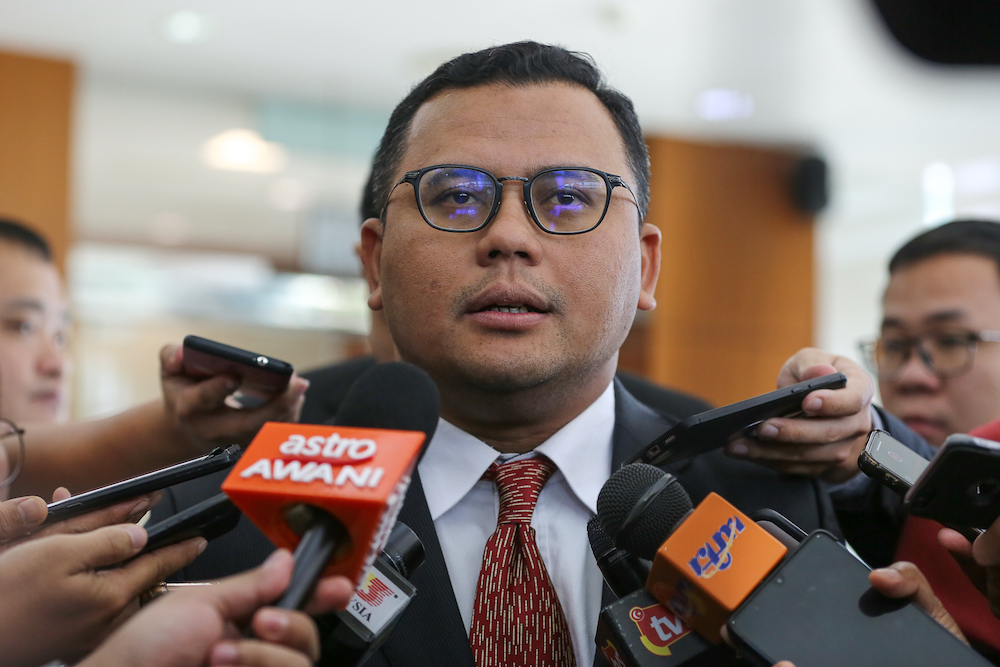 Selangor Mentri Besar Amirudin Shari speaks to reporters after a Selangor State Assembly session in Shah Alam July 31, 2019. u00e2u20acu201d Picture by Yusof Mat Isa