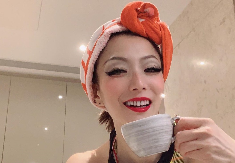 With the successful completion of her Hong Kong concert, Cantopop diva Sammi Cheng will be taking a break and going on a holiday with friends. u00e2u20acu201d Picture courtesy of Instagram/ sammi_chengsauman