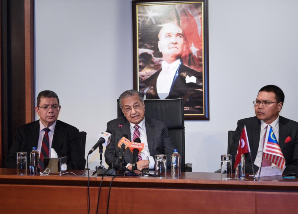 Prime Minister Tun Dr Mahathir Mohamad holds a press conference in Sabiha Gocken Airport Istanbul, July 27, 2019. u00e2u20acu201d Bernama pic 